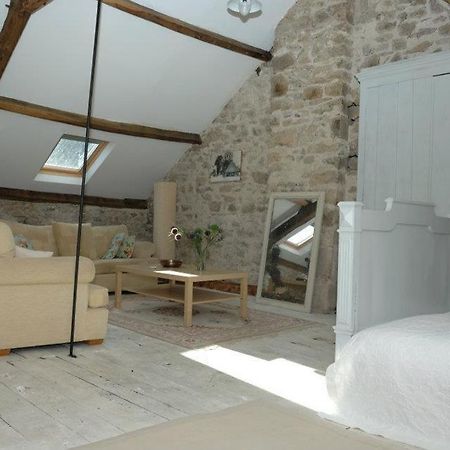 Le Moulin Des Farges Bed & Breakfast Meymac Luaran gambar