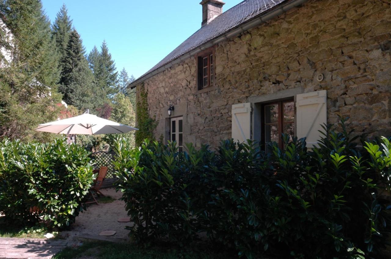 Le Moulin Des Farges Bed & Breakfast Meymac Luaran gambar