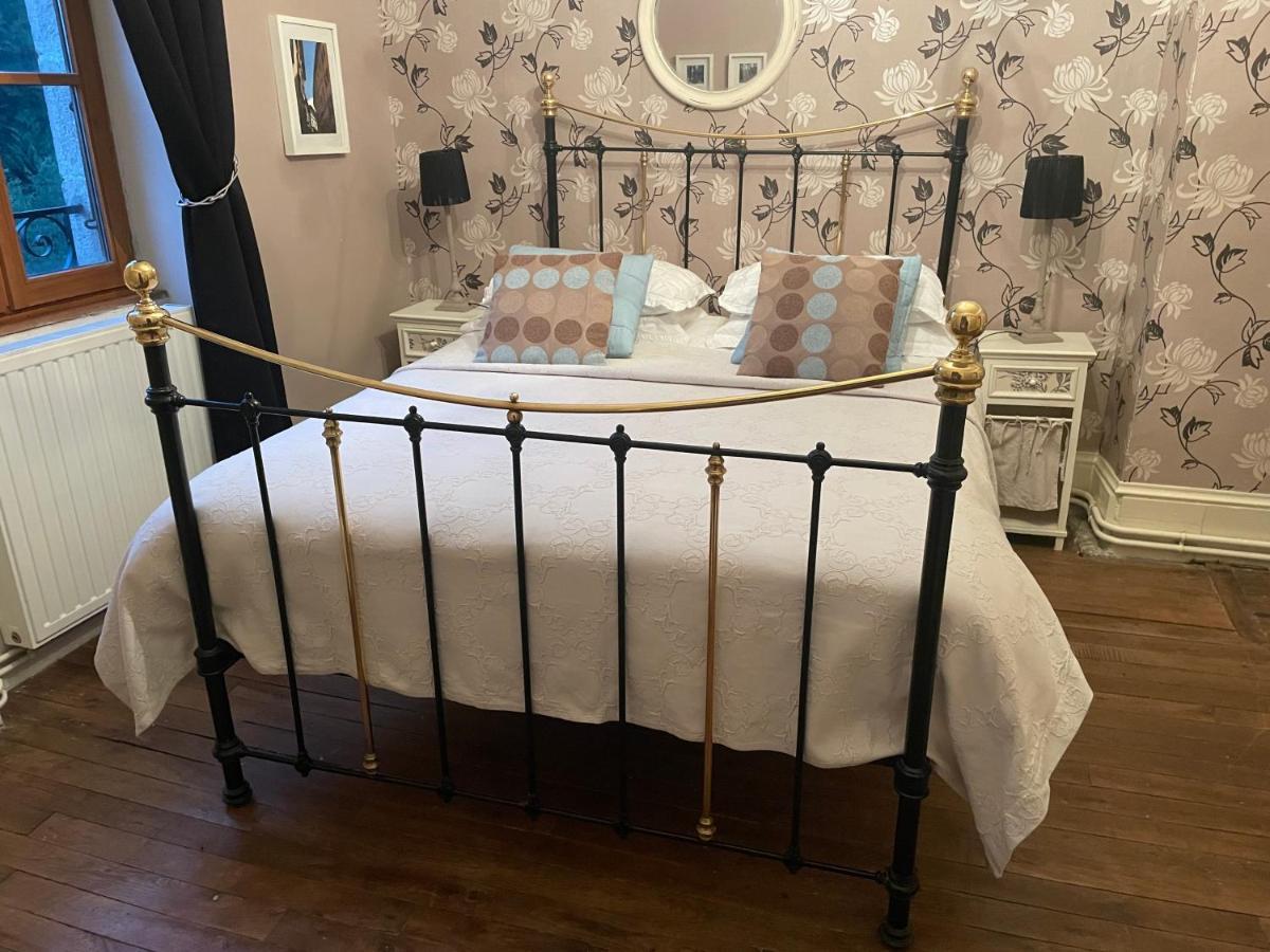 Le Moulin Des Farges Bed & Breakfast Meymac Luaran gambar